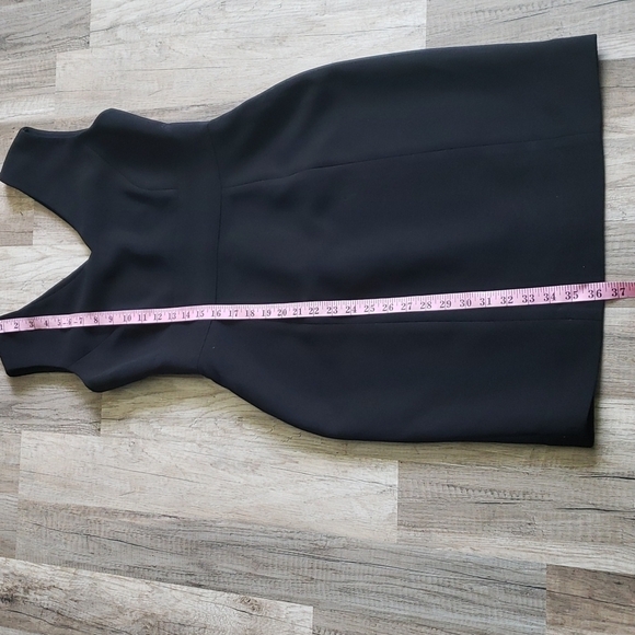 KELLY GRAHAM NEW YORK VNECK SILK BLEND BLACK SLEEVELESS SHEATH DRESS SZ 6 - Picture 6 of 12